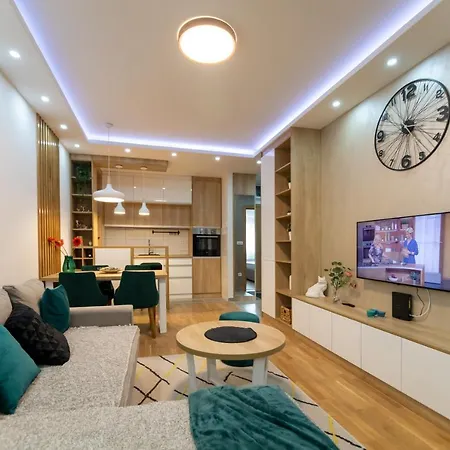 Mitrovic Lux Zlatibor